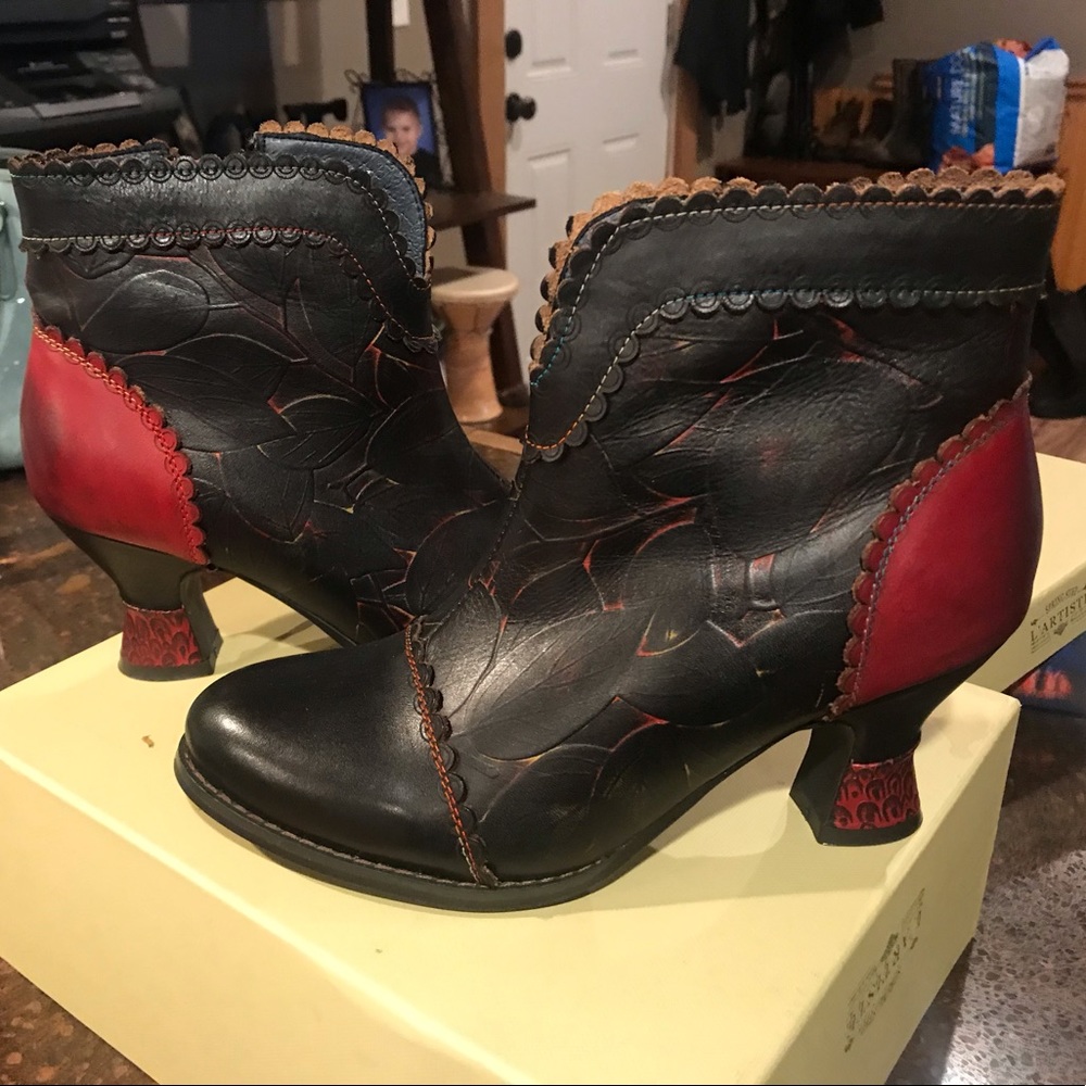 L’artiste Boots